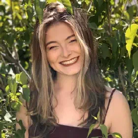 Eszter Vigh